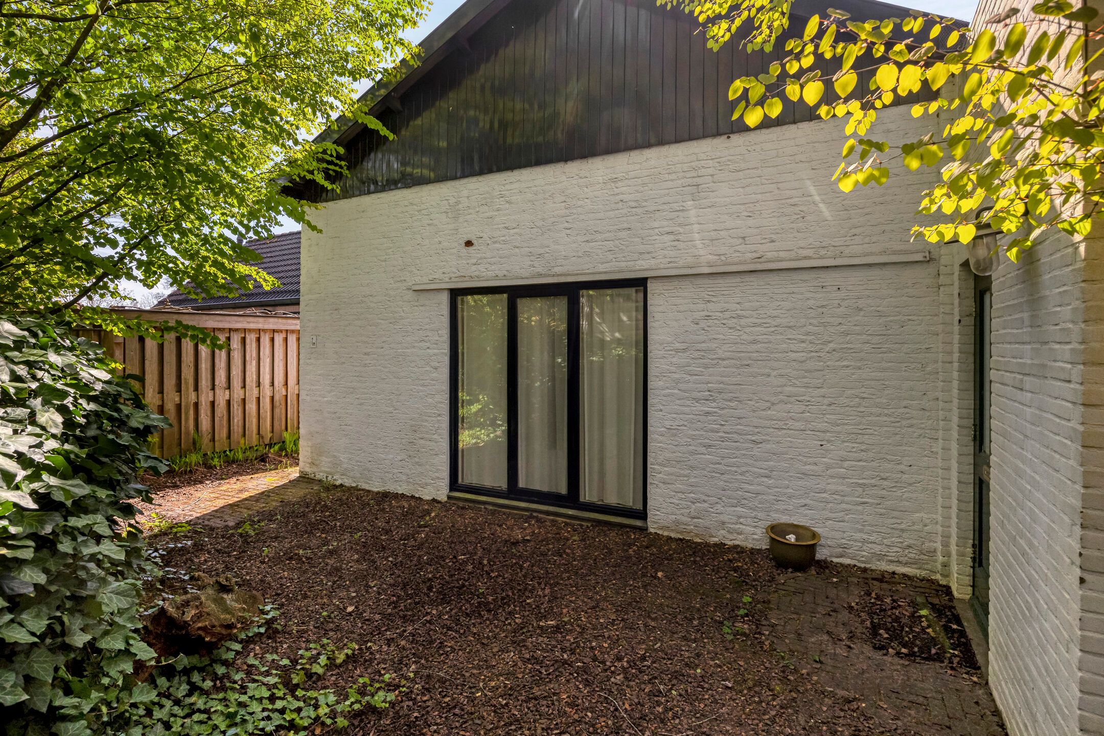 Unique double residence with dependance and business space on spacious plot at the Veluwe edge — 57
