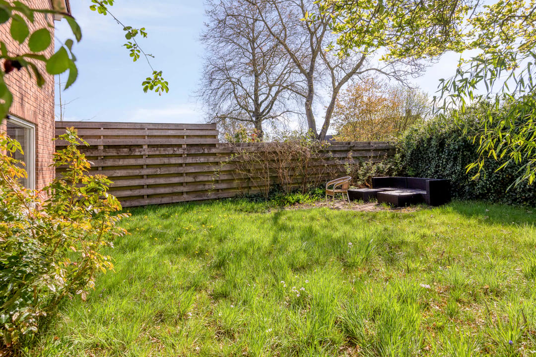 Unique double residence with dependance and business space on spacious plot at the Veluwe edge — 58