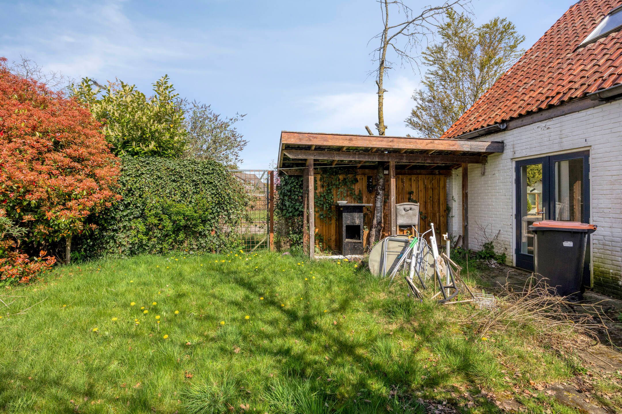 Unique double residence with dependance and business space on spacious plot at the Veluwe edge — 72