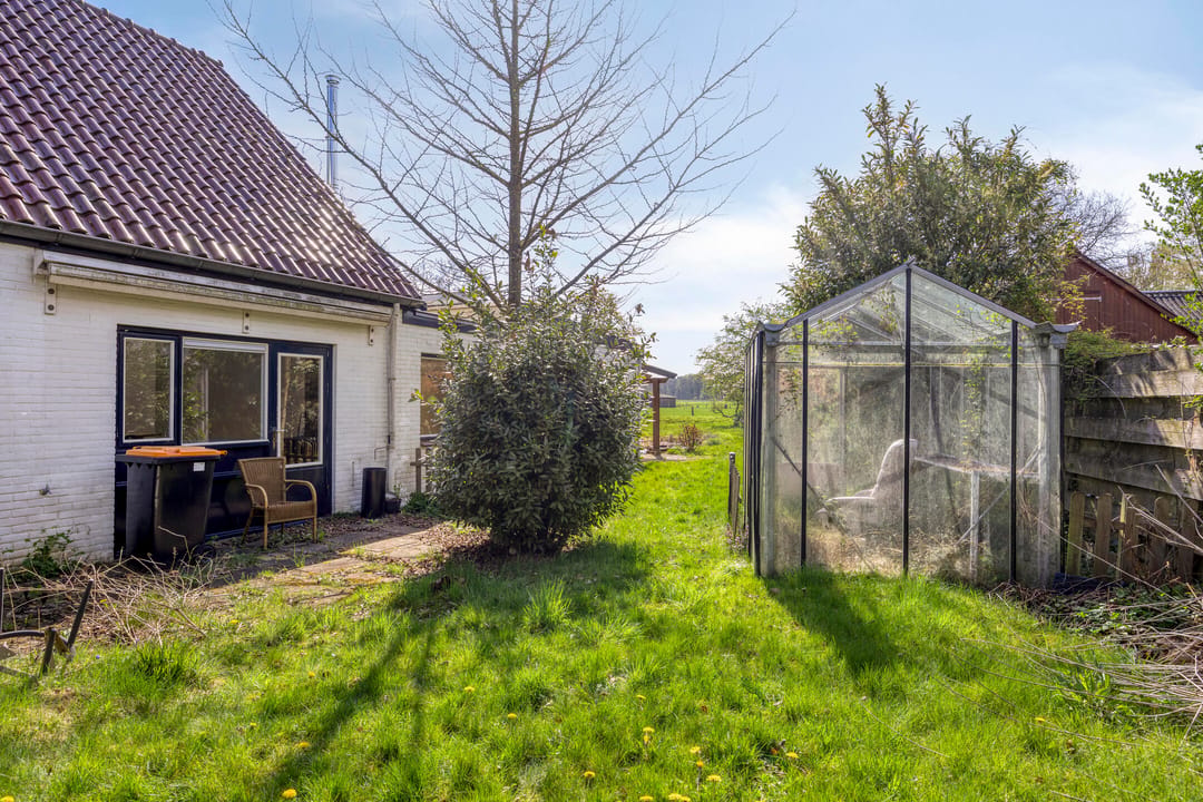 Unique double residence with dependance and business space on spacious plot at the Veluwe edge — 73