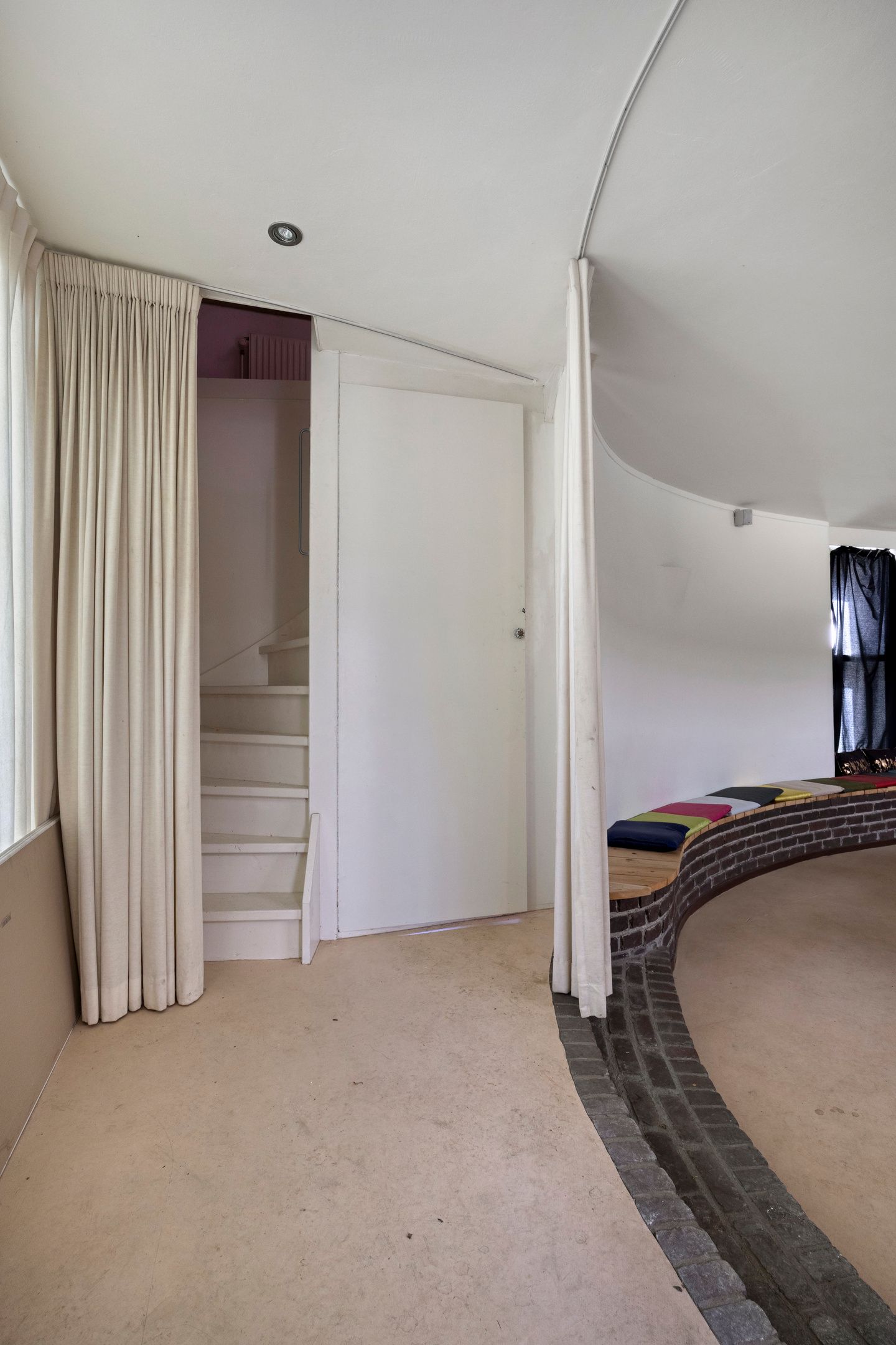 Unique double residence with dependance and business space on spacious plot at the Veluwe edge — 33