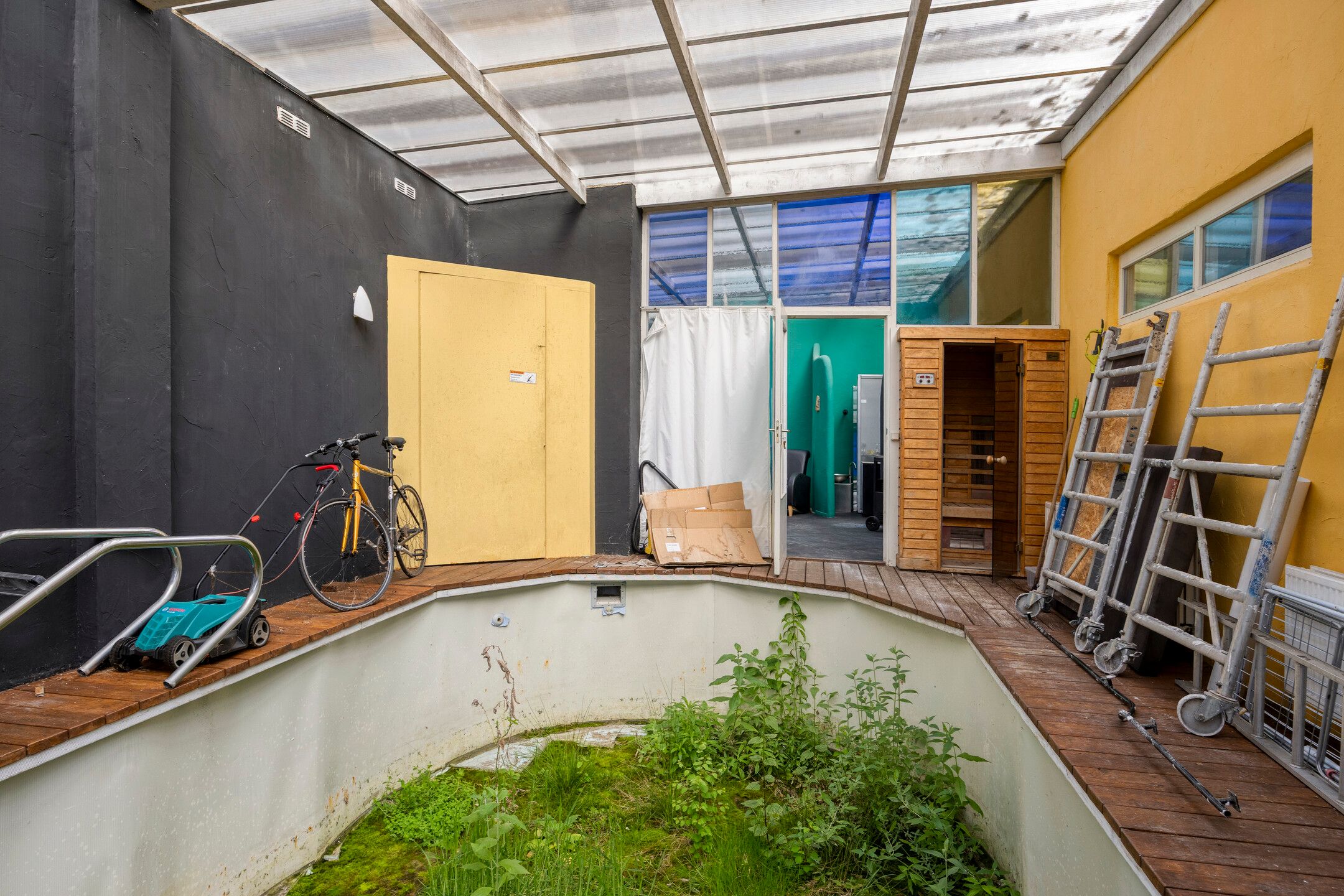 Unique double residence with dependance and business space on spacious plot at the Veluwe edge — 30