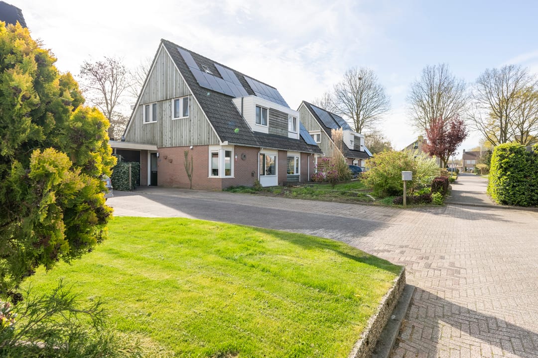 Foto 1 van Kuifmees 17