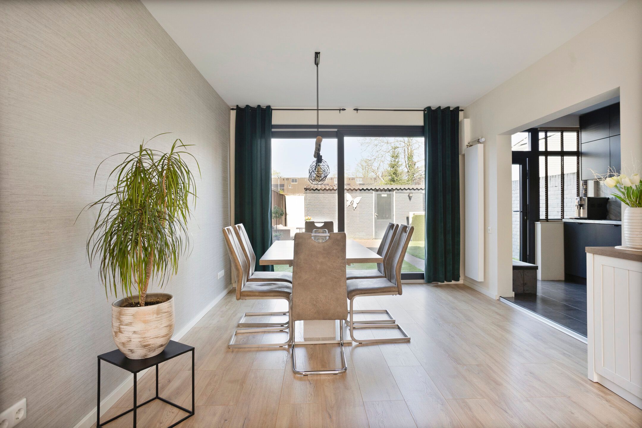 Foto 12 van van Diemenstraat 42