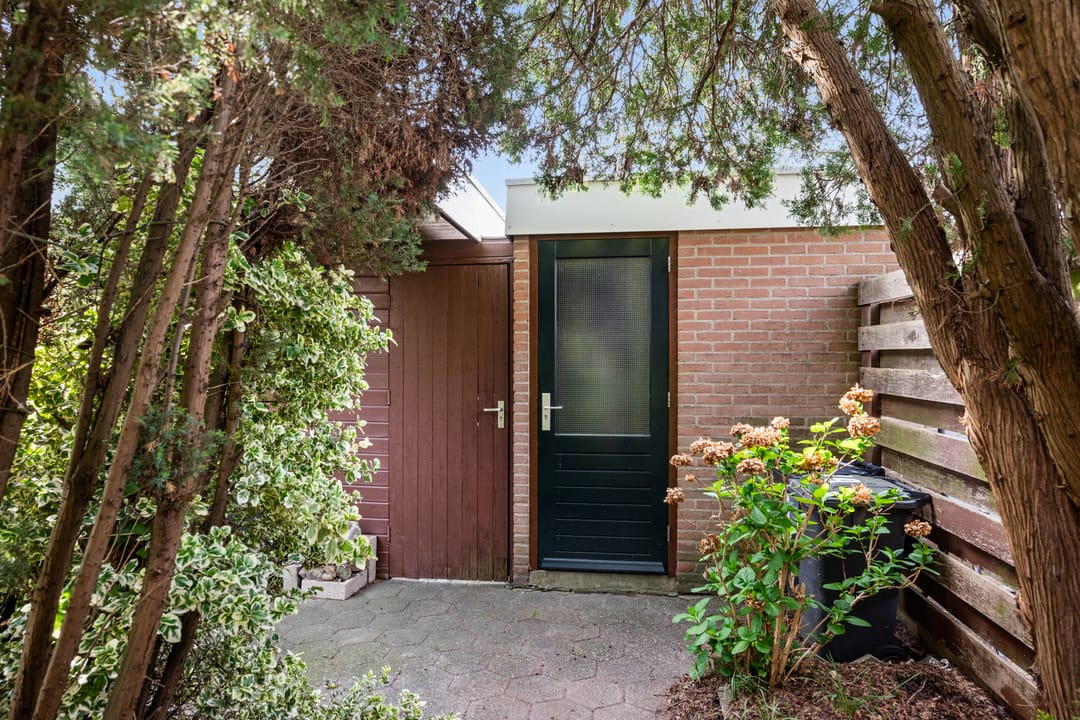 Foto 31 van Bertha von Suttnerstraat 49