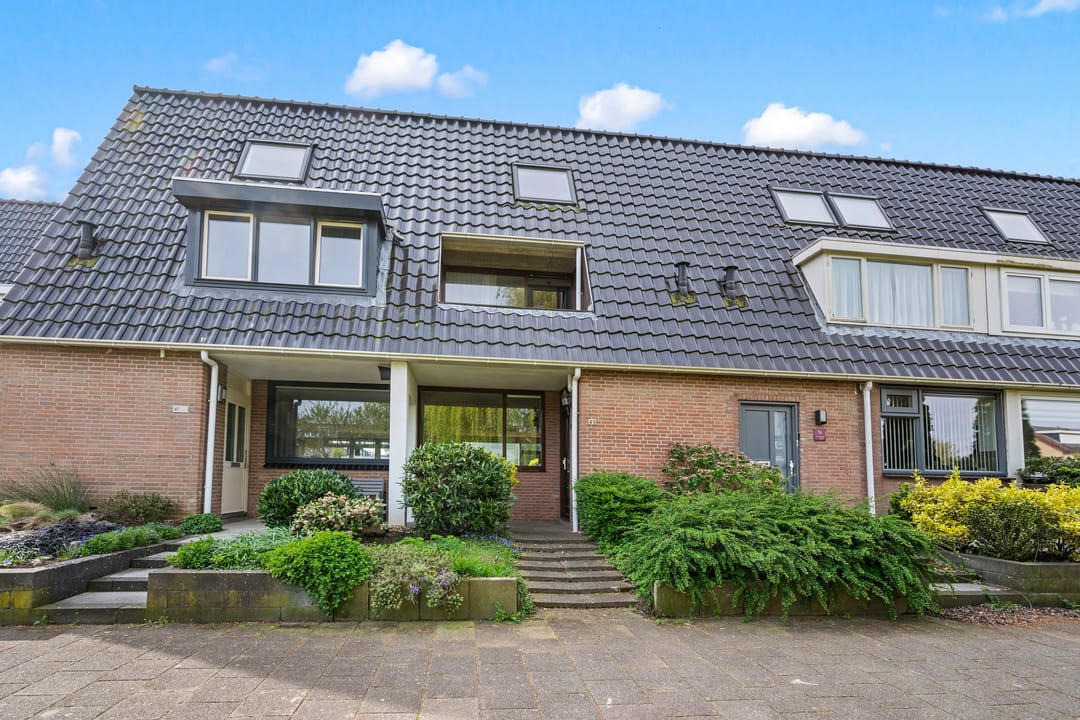 Foto 2 van Bertha von Suttnerstraat 49