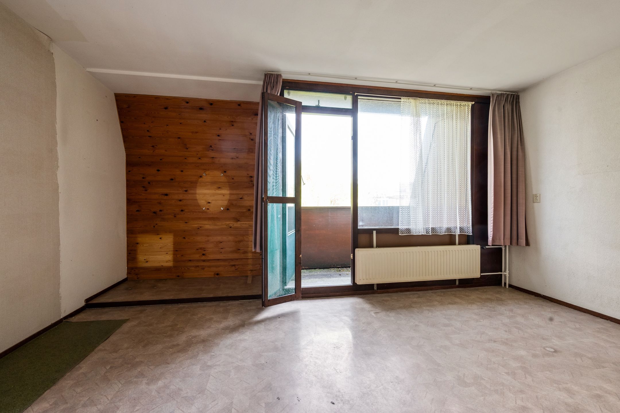 Foto 12 van Bertha von Suttnerstraat 49