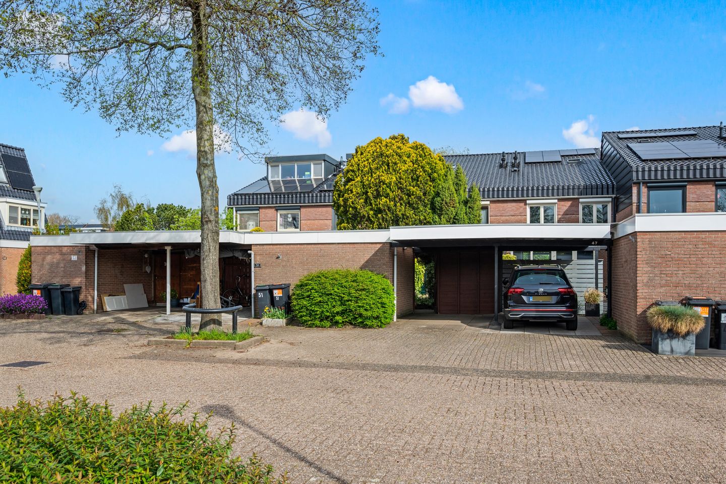 Foto 34 van Bertha von Suttnerstraat 49