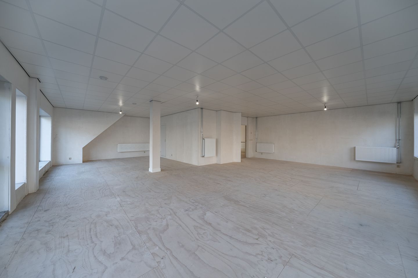 View photo 5 of Rijnstraat 90
