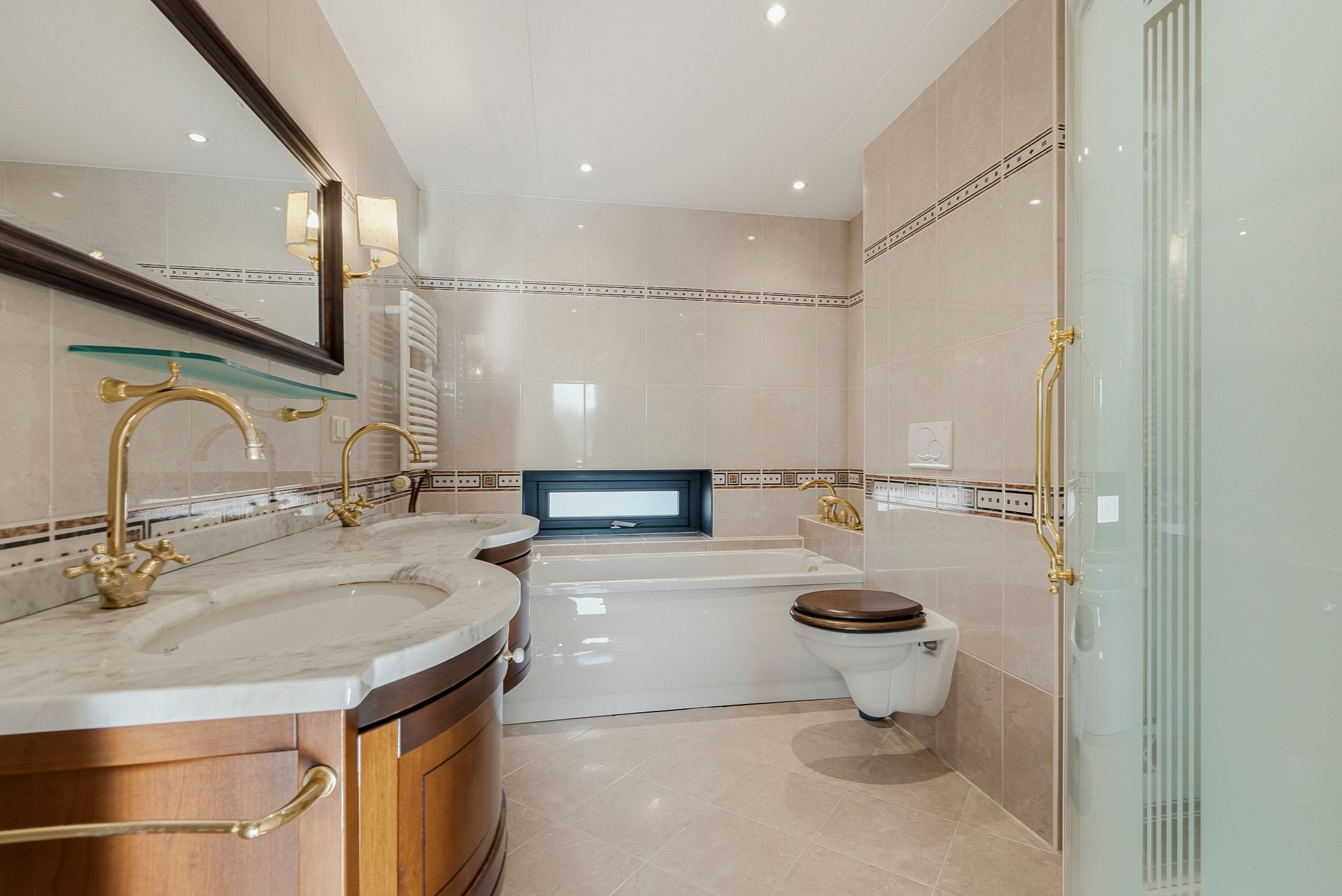 Foto 27 van Kennemerpoort 8