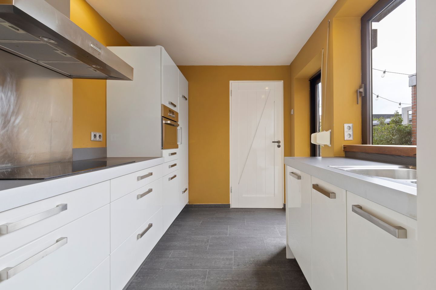 Foto 14 van van Pontstraat 34