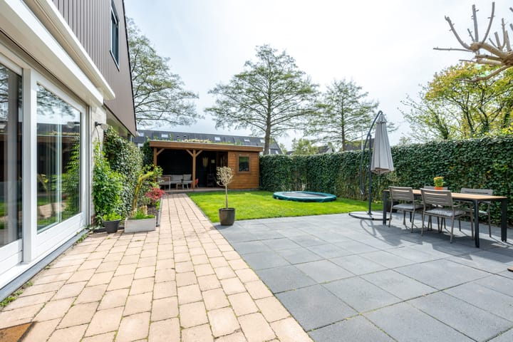 Foto 3 van Titus Brandsmastraat 1