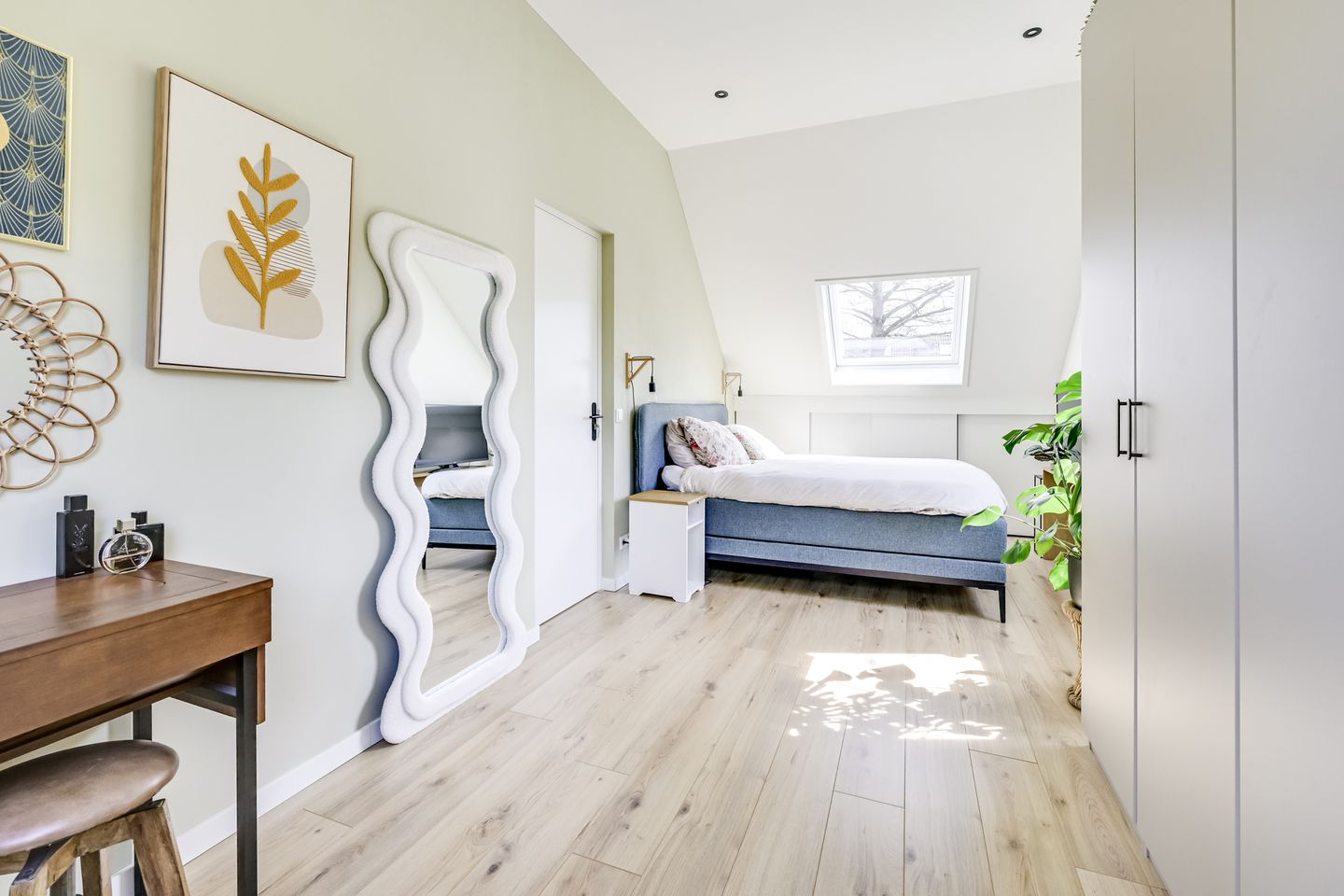 Foto 35 van Titus Brandsmastraat 1