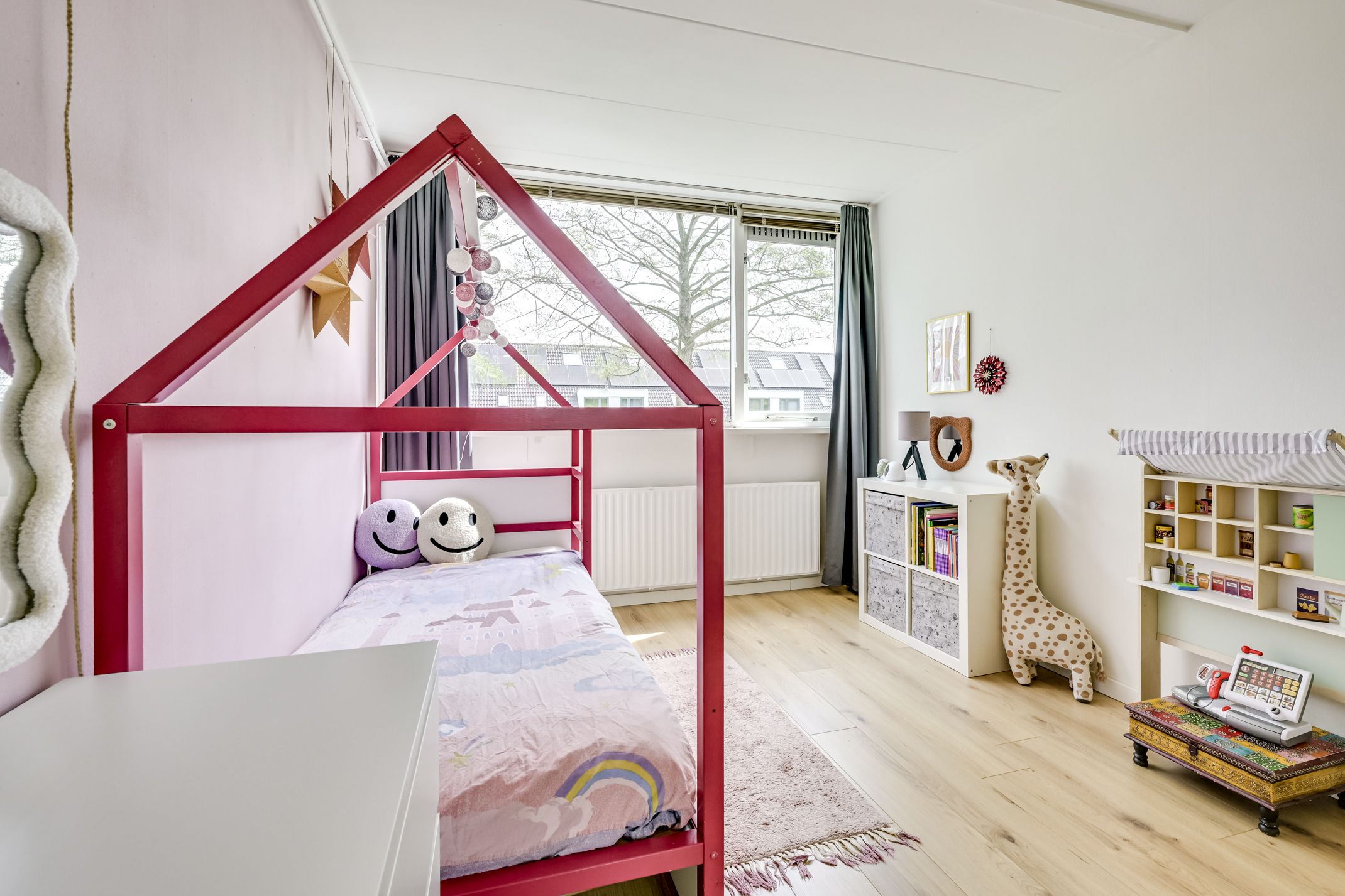 Foto 39 van Titus Brandsmastraat 1