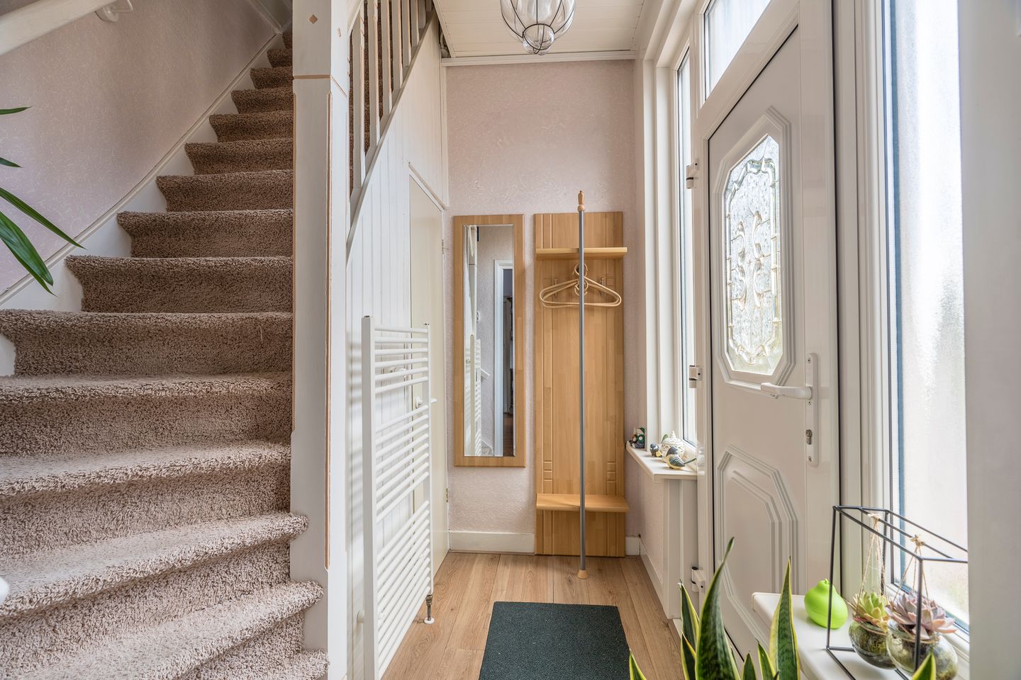 Photo 10 of Hoofdstraat 181