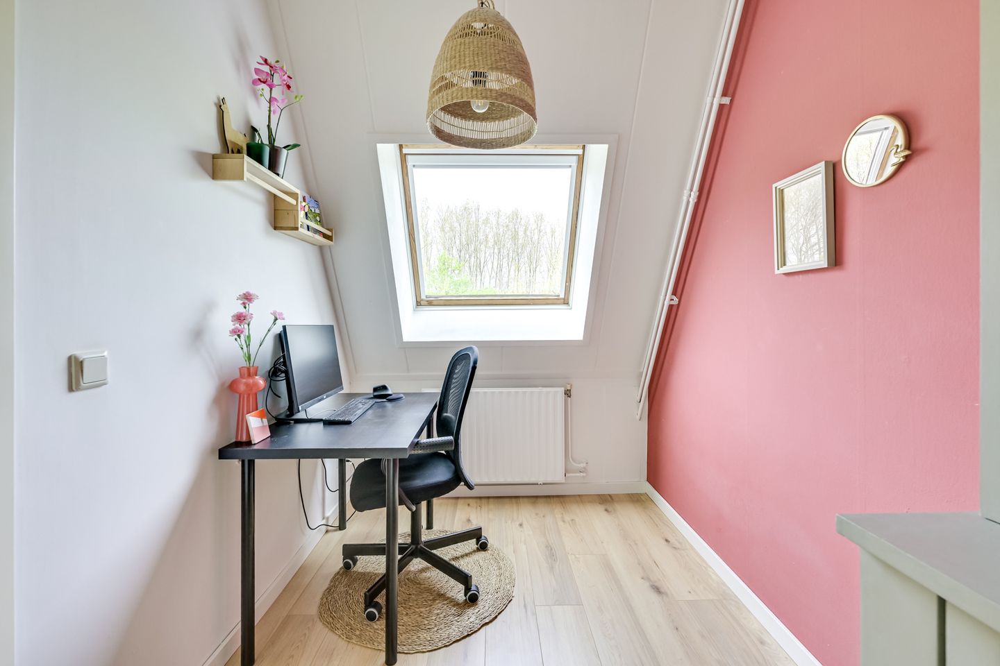 Foto 44 van Titus Brandsmastraat 1