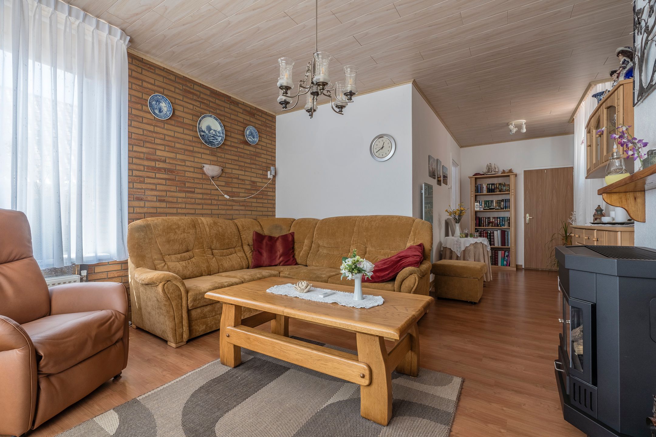 Photo 18 of Hoofdstraat 181