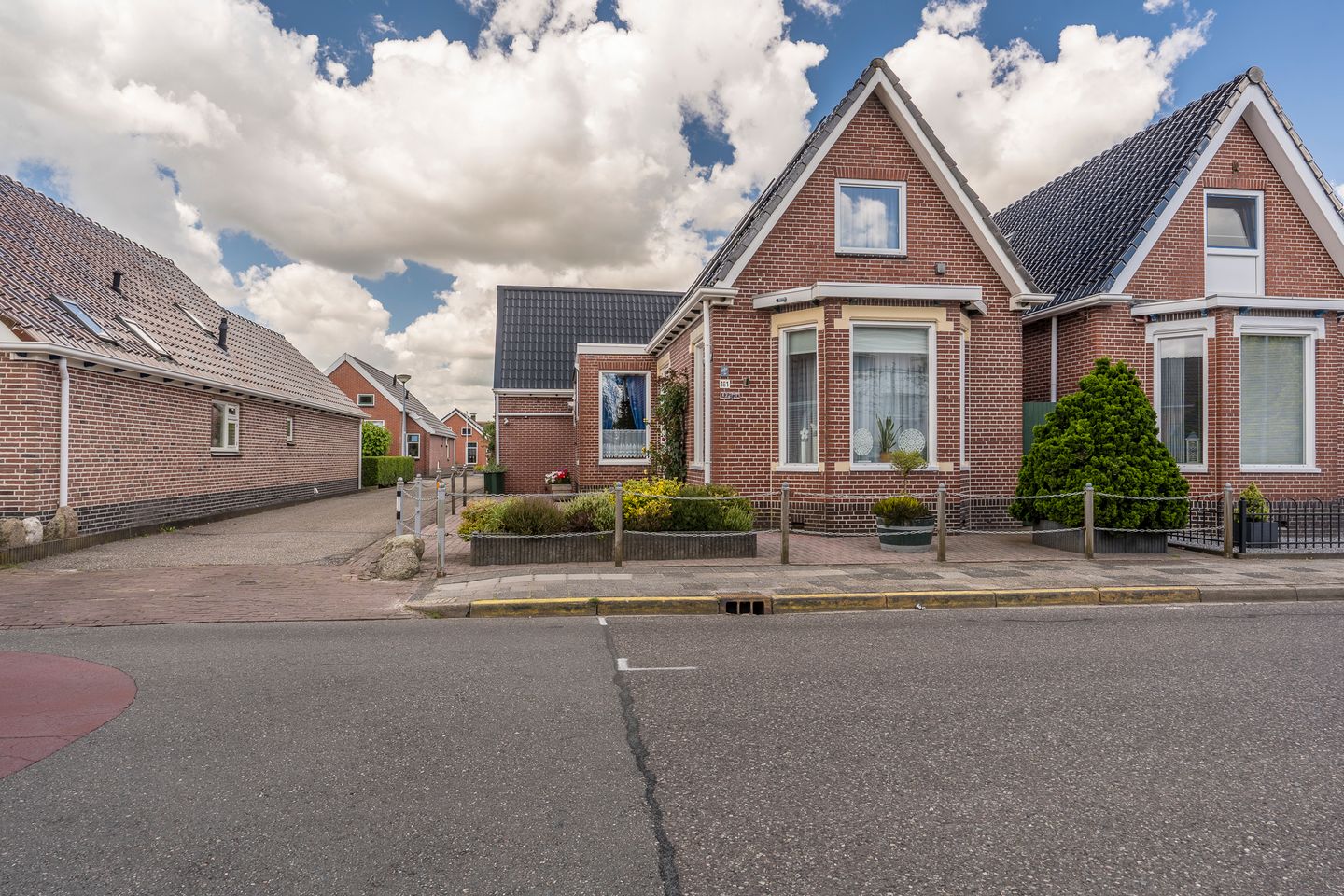 Photo 4 of Hoofdstraat 181