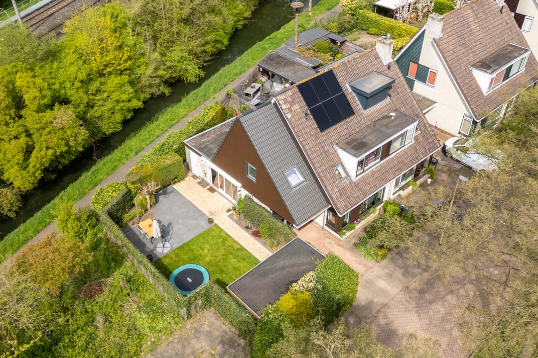 Foto 61 van Titus Brandsmastraat 1