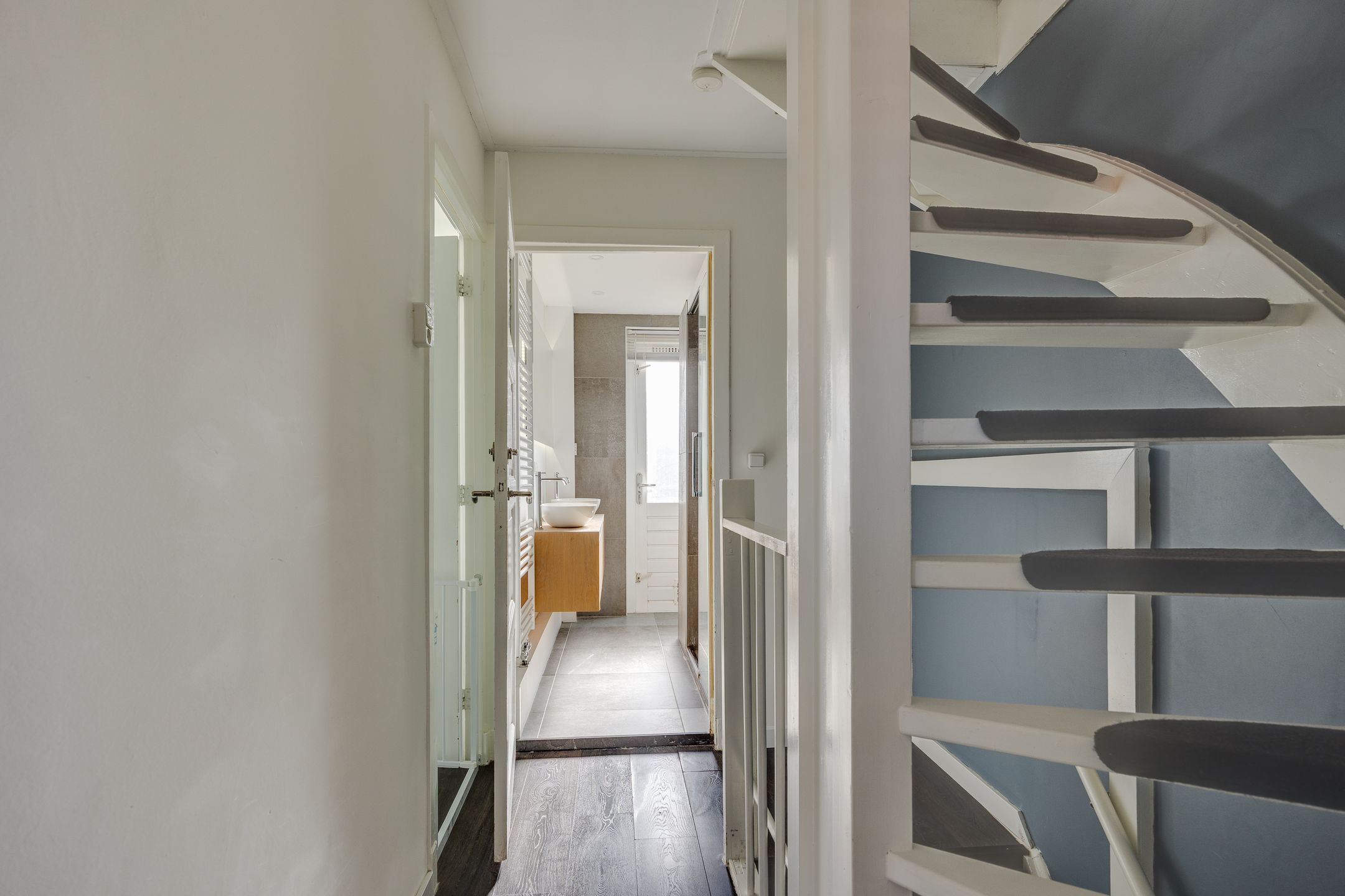 Photo 24 of Irisstraat 5