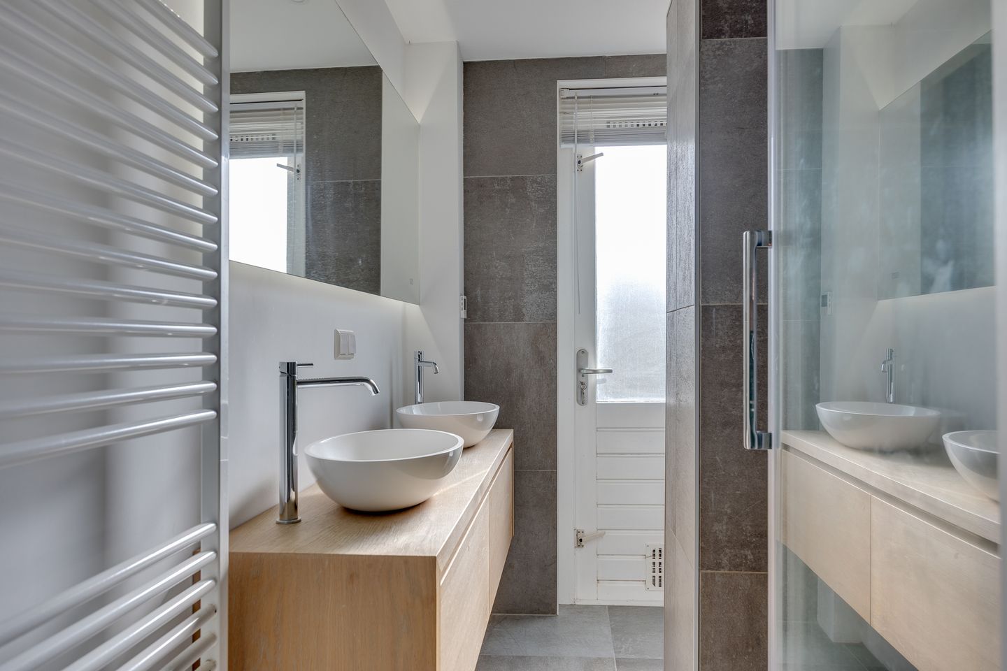 Photo 25 of Irisstraat 5