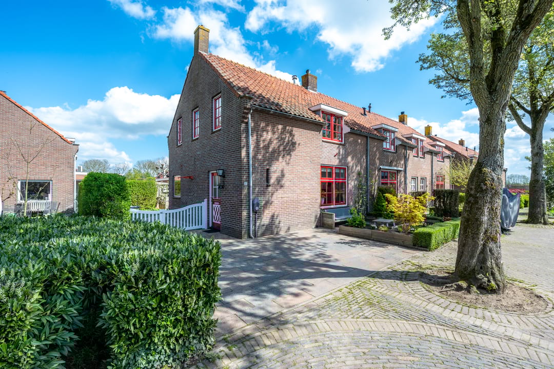 Foto 13 van Wethouder de Greeflaan 11