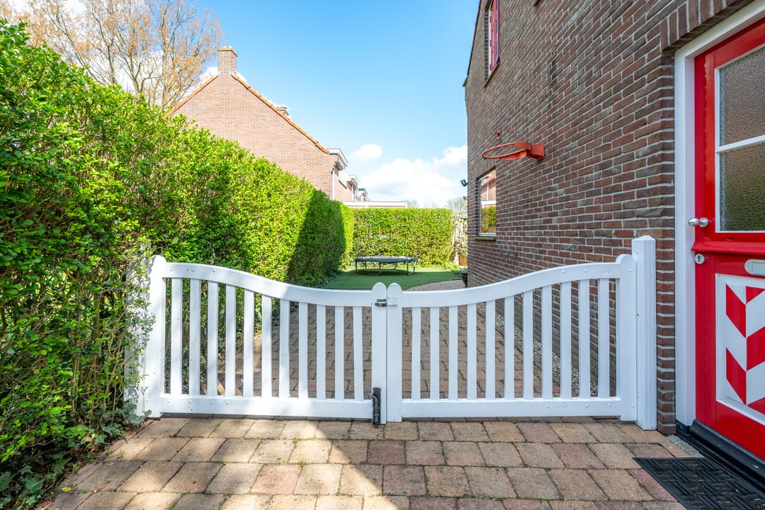 Foto 16 van Wethouder de Greeflaan 11