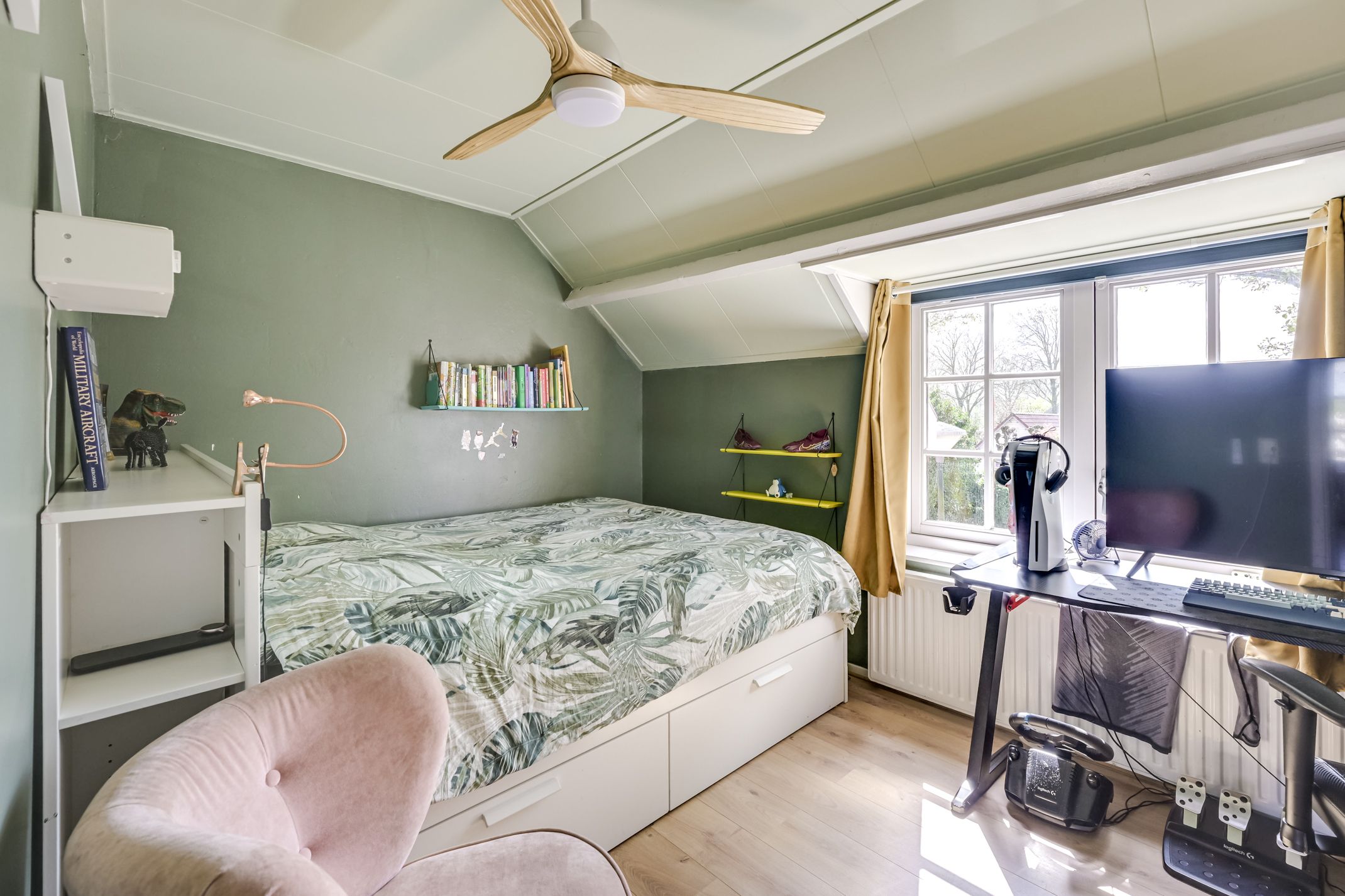 Foto 42 van Wethouder de Greeflaan 11