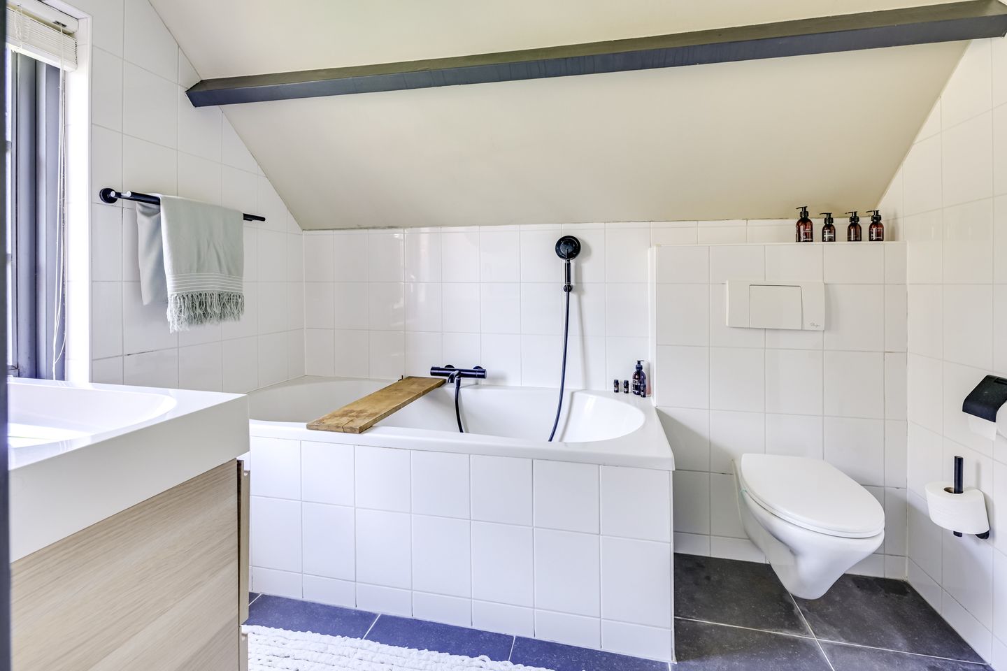 Foto 40 van Wethouder de Greeflaan 11