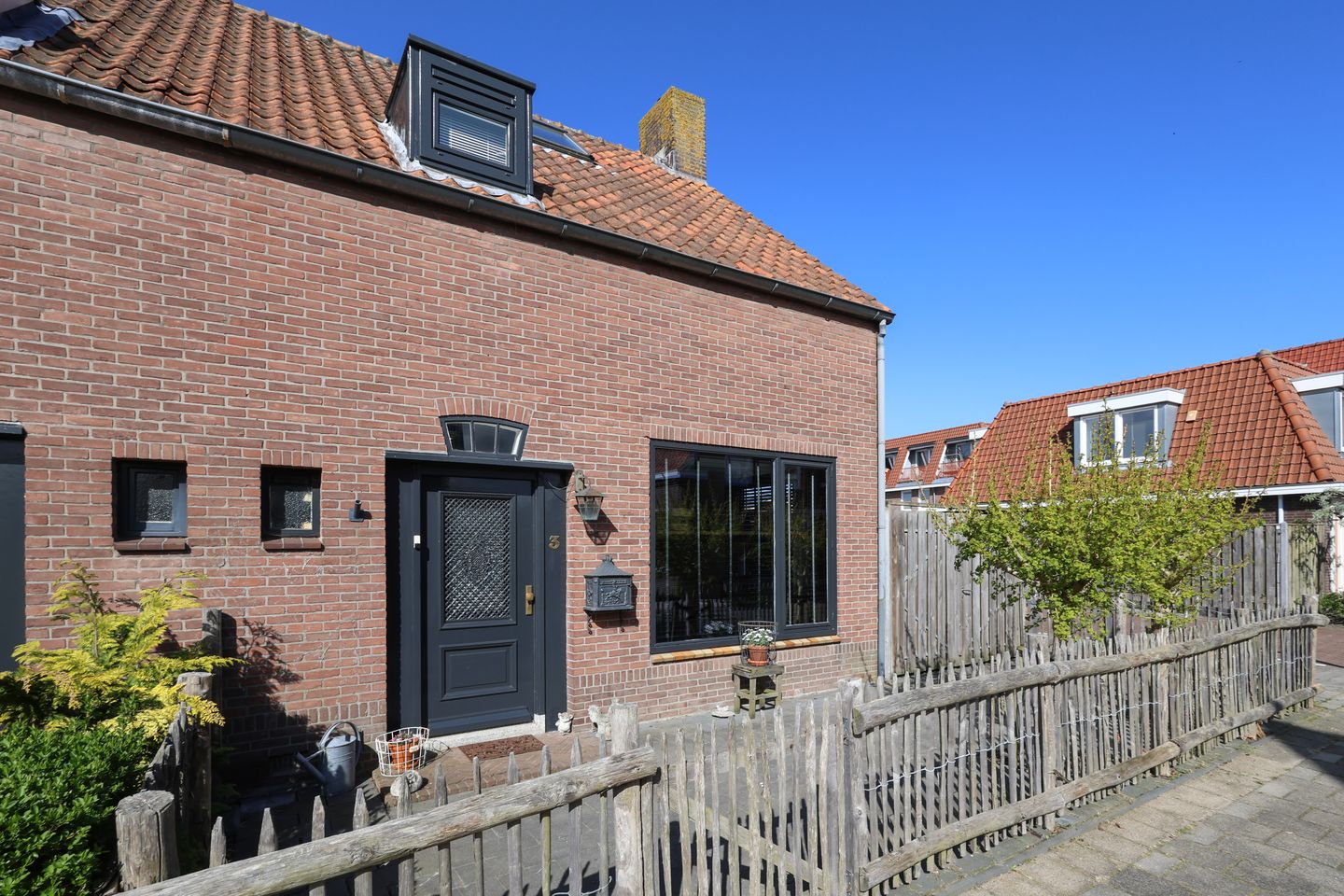 Photo 35 of F v Eijkstraat 3