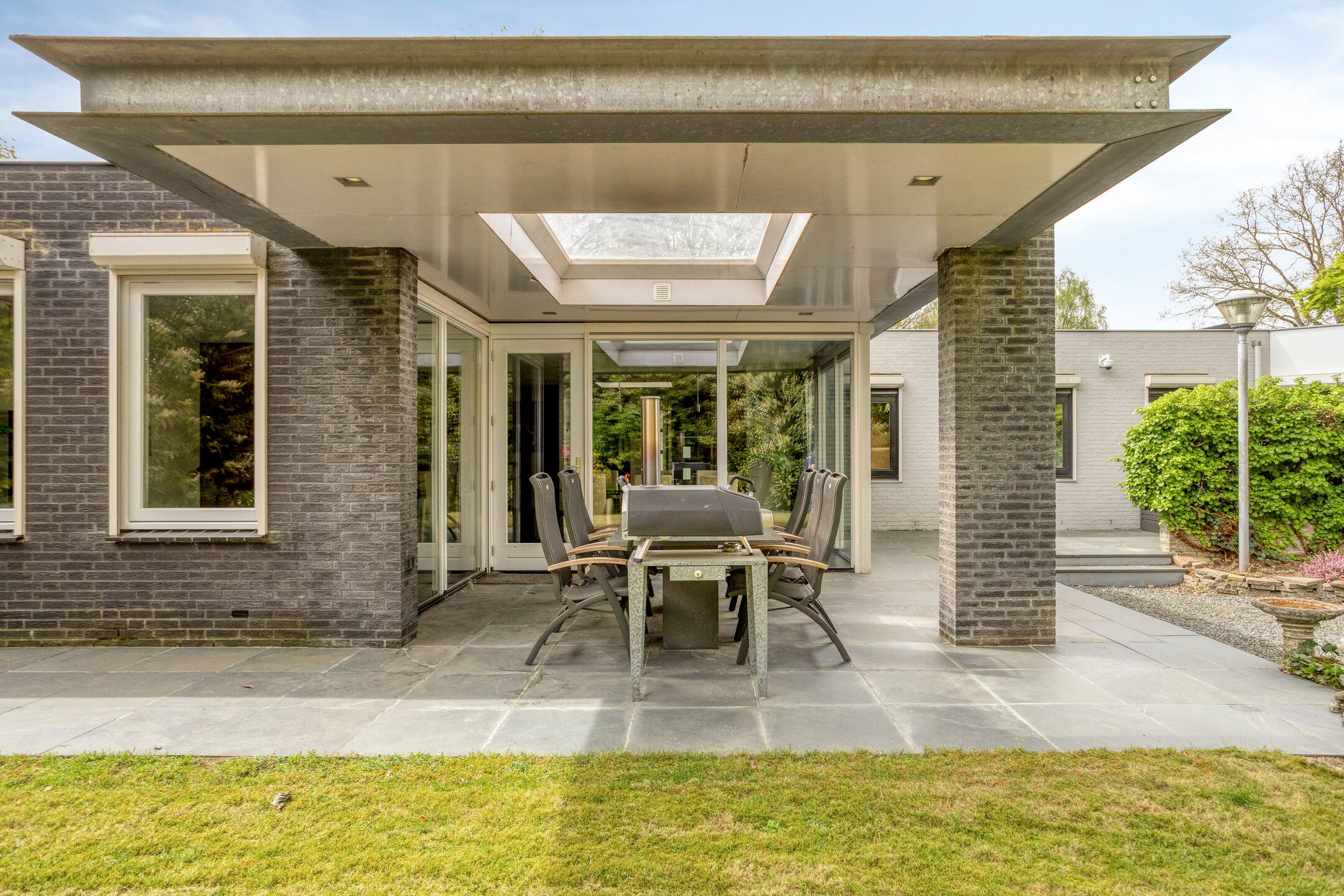 Foto 42 van Witte Hoeflaan 11