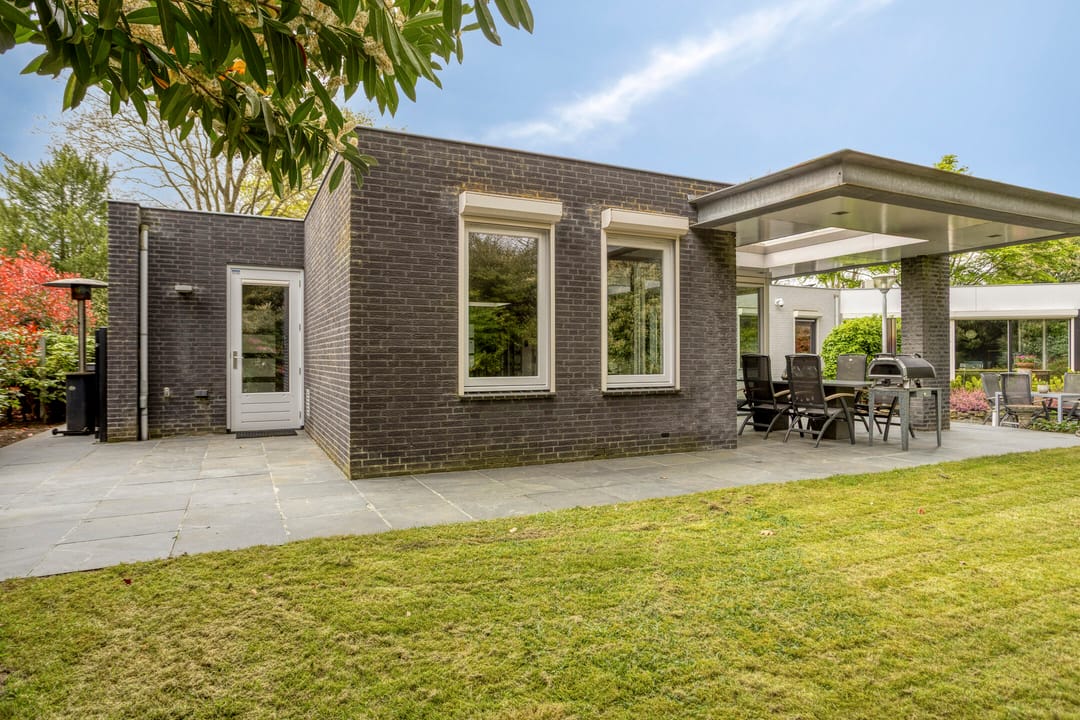 Foto 43 van Witte Hoeflaan 11