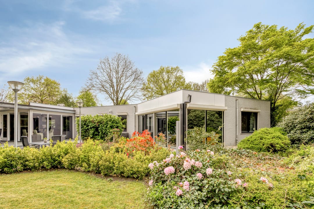 Foto 47 van Witte Hoeflaan 11