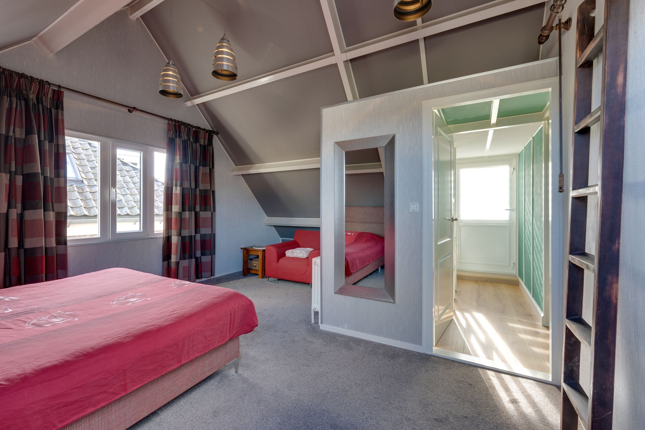 Foto 39 van Neckerstraat 157