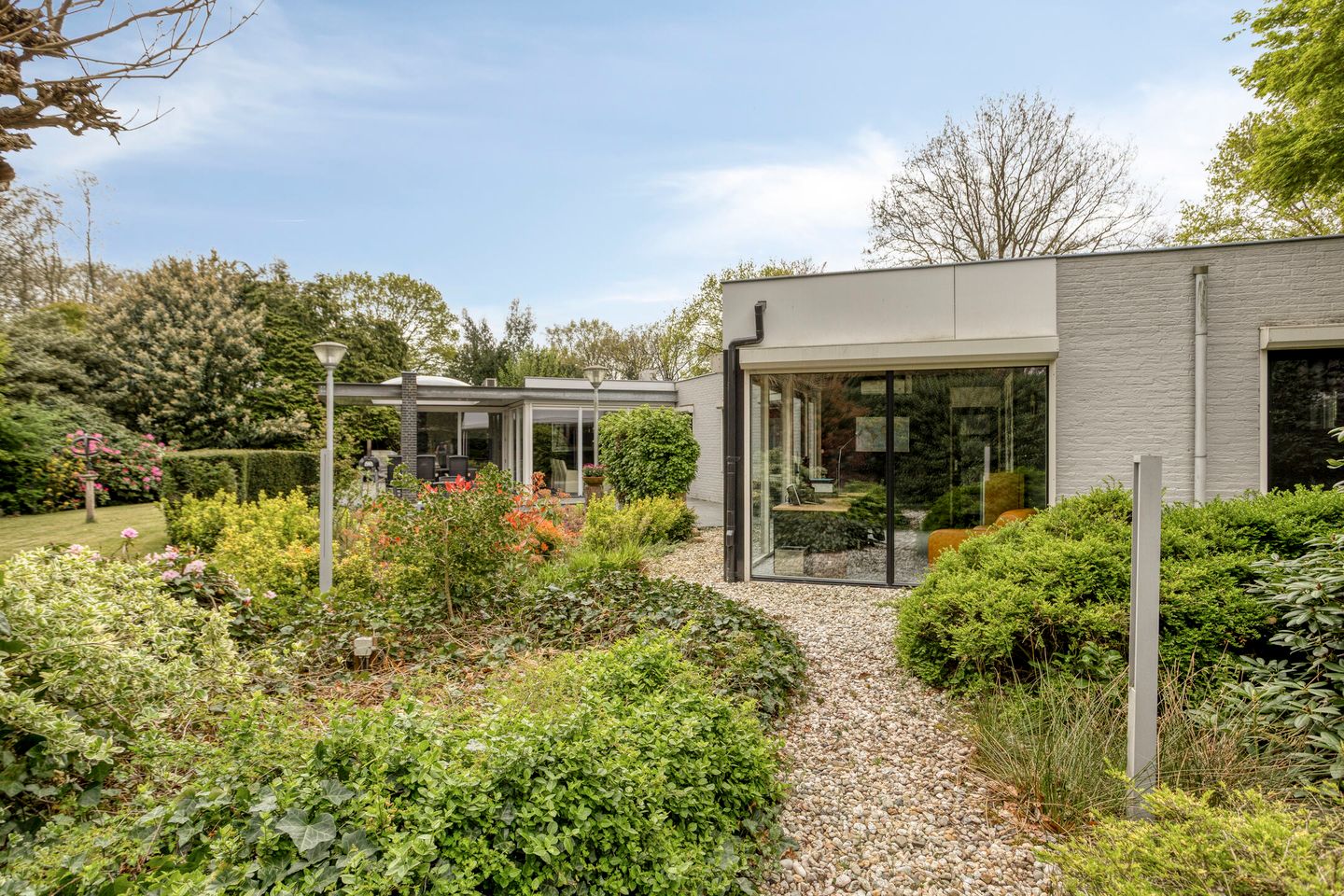 Foto 49 van Witte Hoeflaan 11