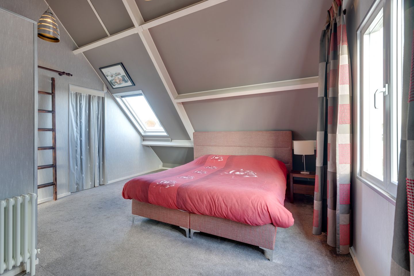 Foto 40 van Neckerstraat 157