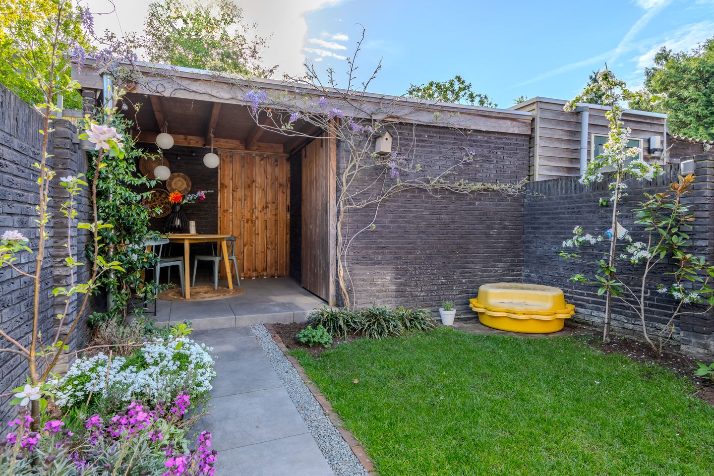 Photo 34 of Tulpstraat 12