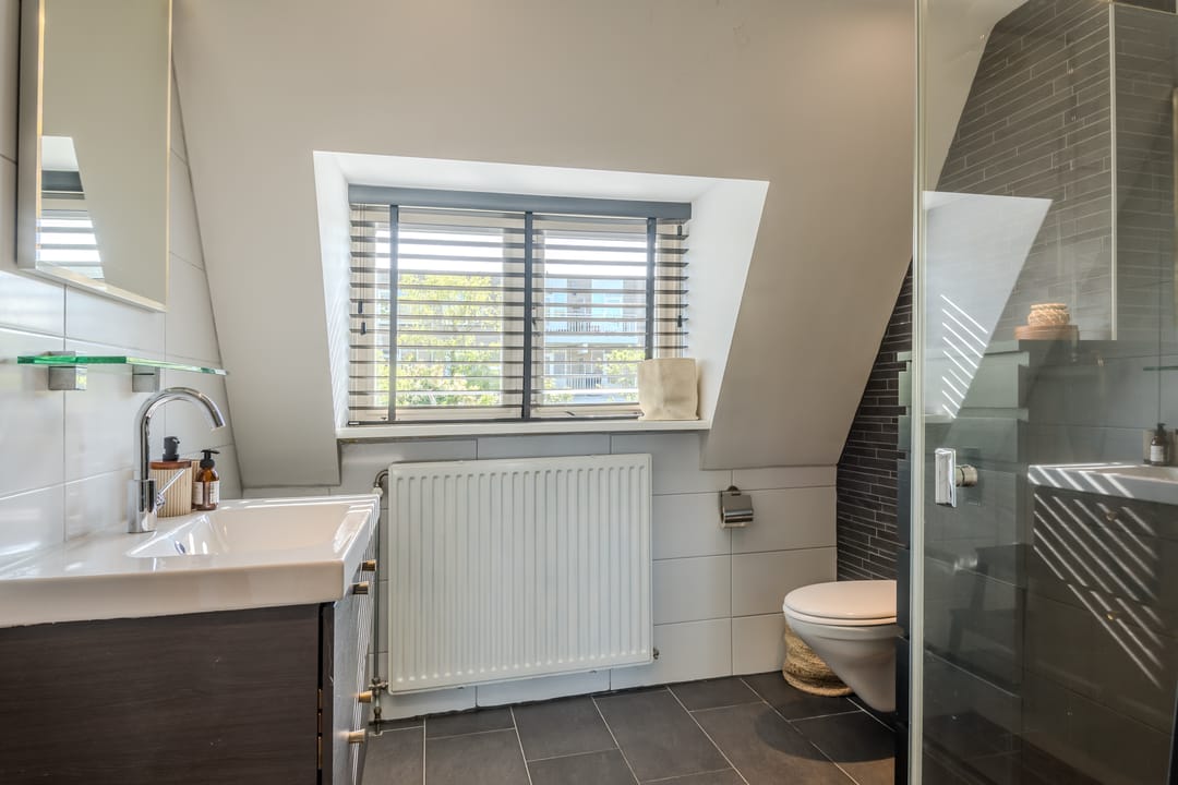 Photo 22 of Tulpstraat 12