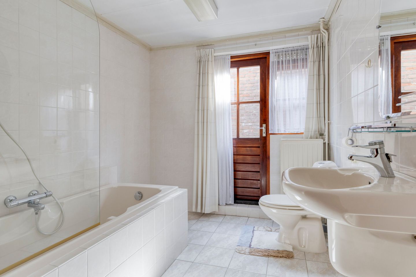 Photo 34 of Blauwstraat 7-A