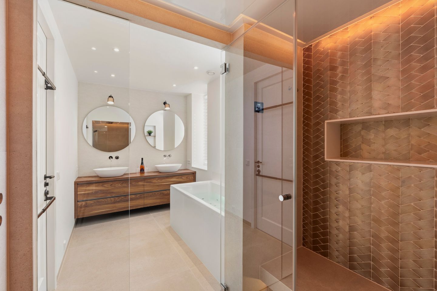 Photo 35 of Maanzicht 23