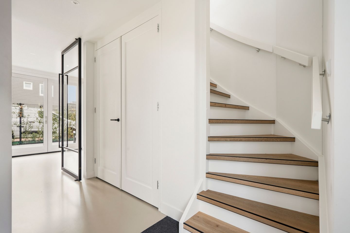 Photo 29 of Maanzicht 23