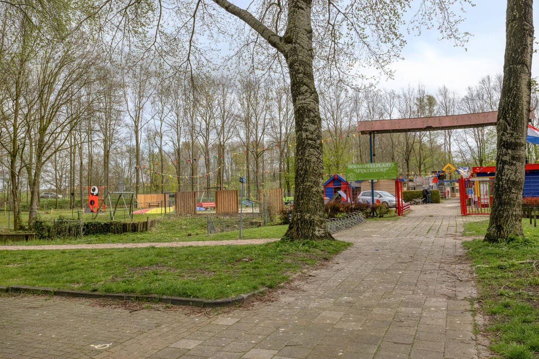 Foto 28 van Tjaarda 392