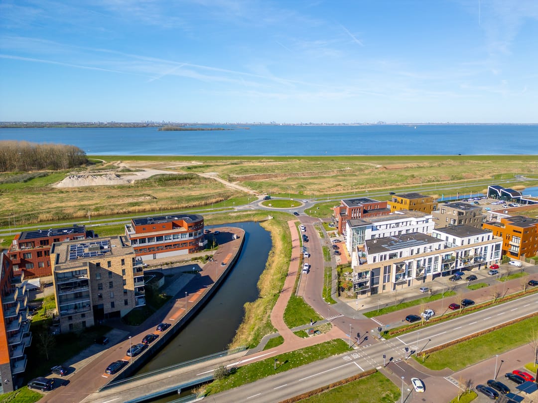 Foto 47 van Roald Amundsenstraat 61