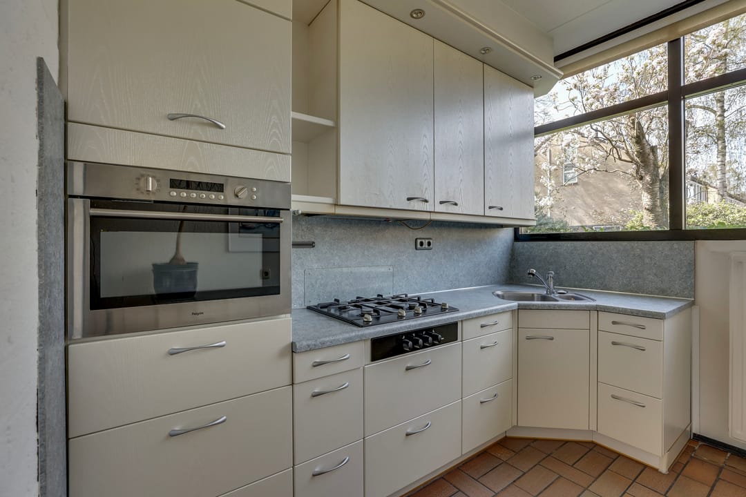 Foto 11 van van Effenstraat 1