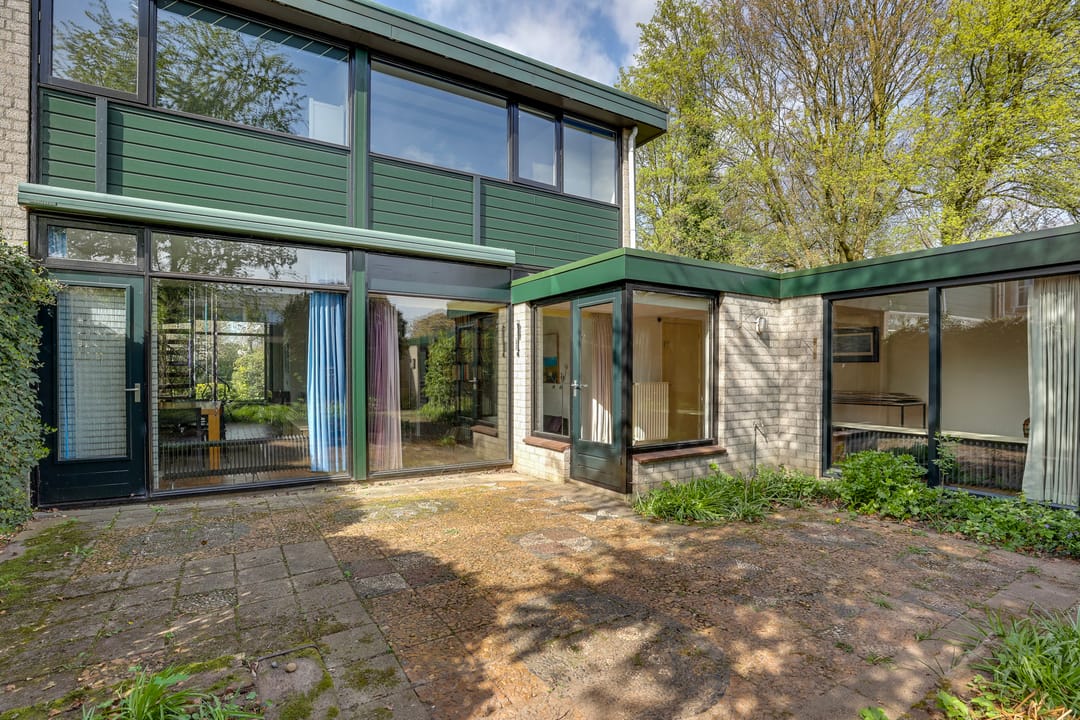 Foto 31 van van Effenstraat 1