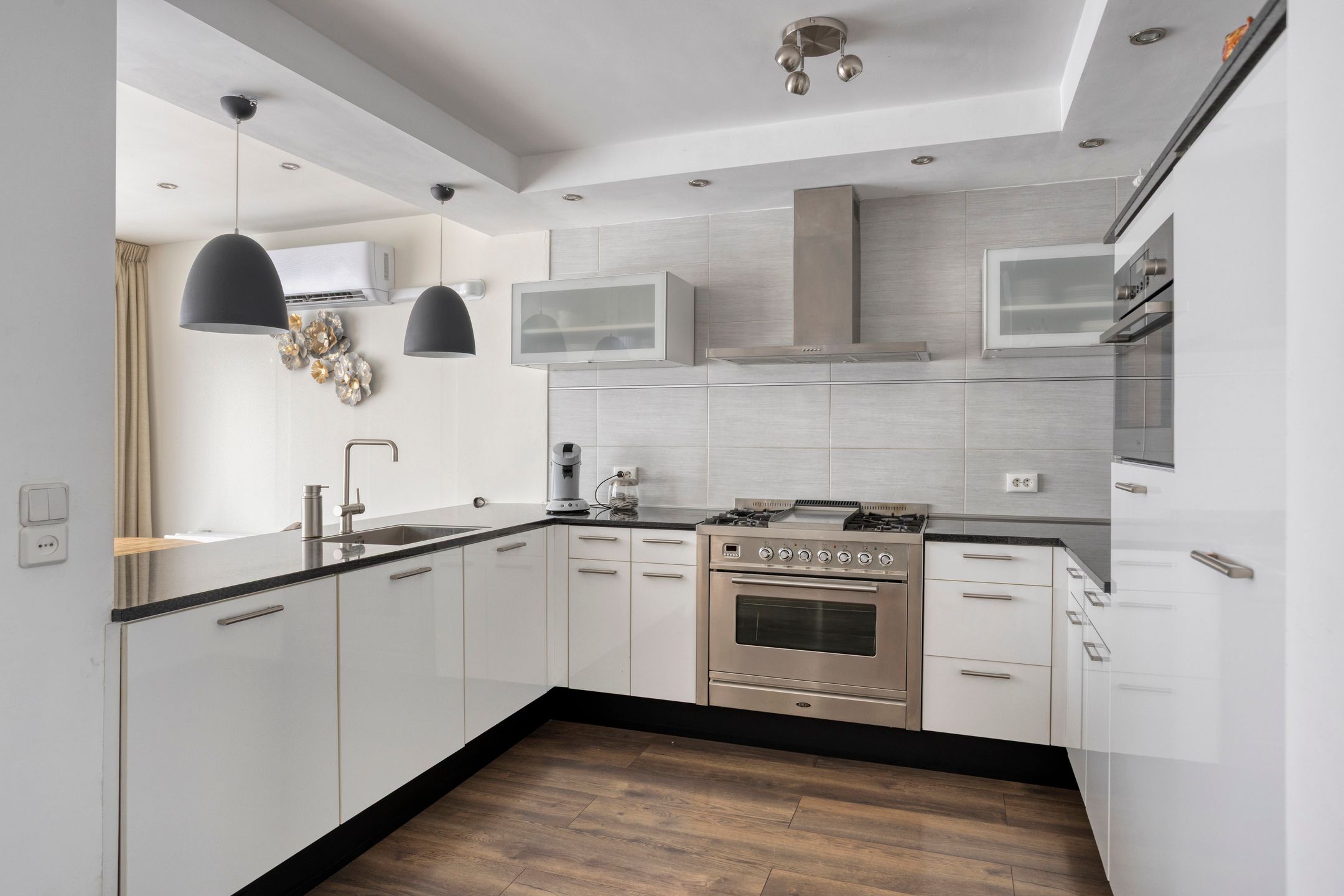 Foto 9 van Proost Banensstraat 45