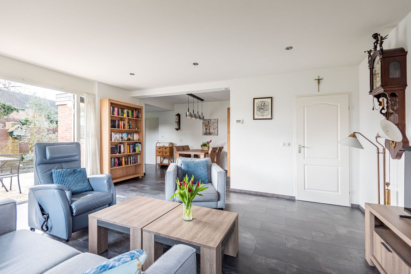 Photo 10 of Waterstraat 8