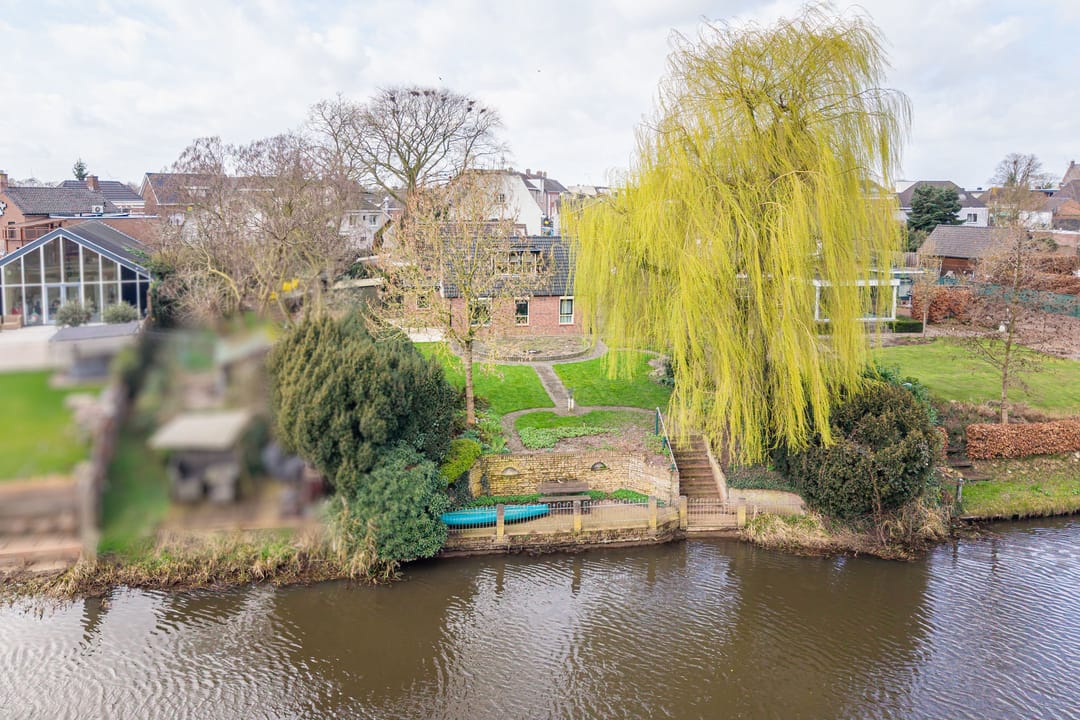 Photo 31 of Waterstraat 8