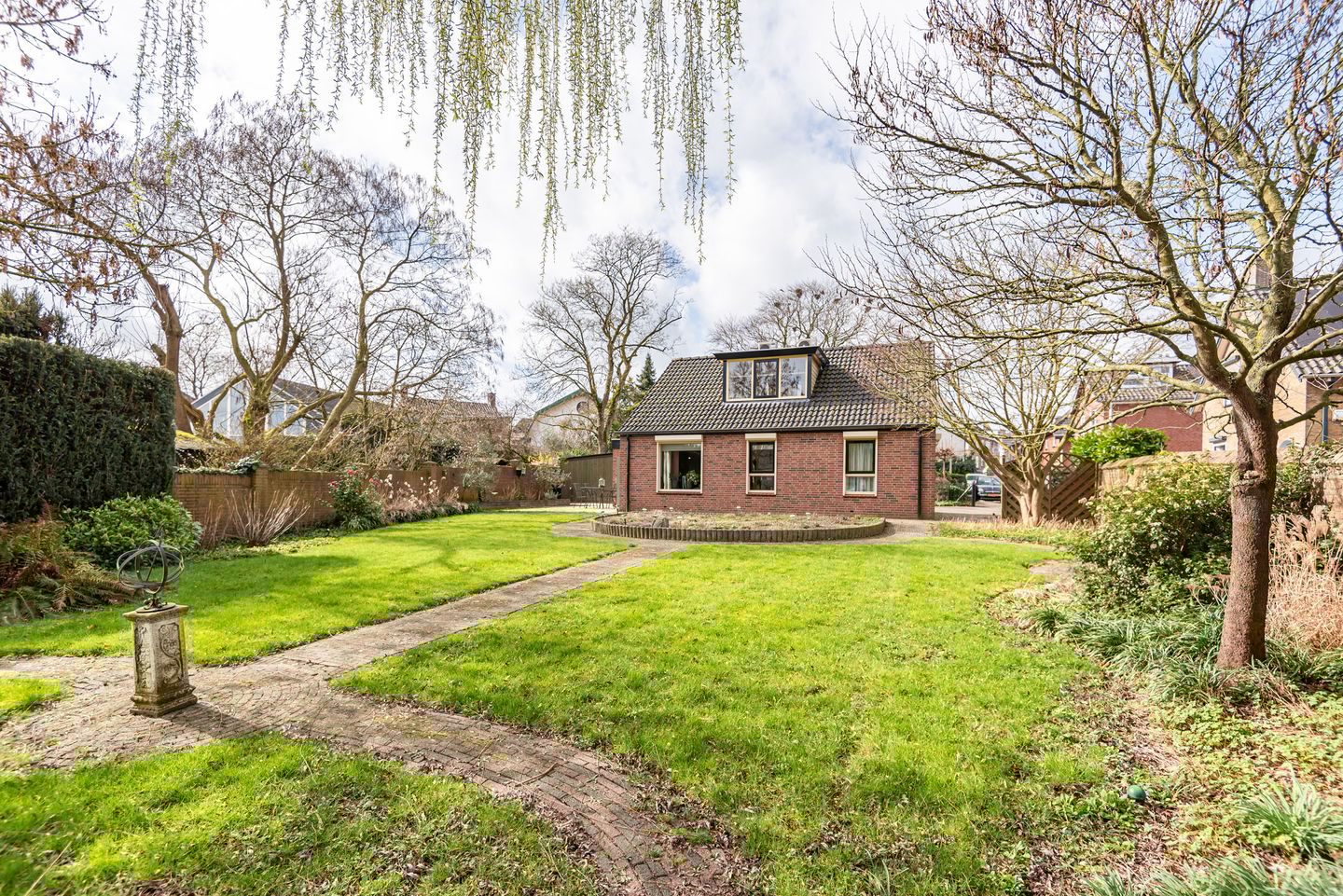 Photo 35 of Waterstraat 8