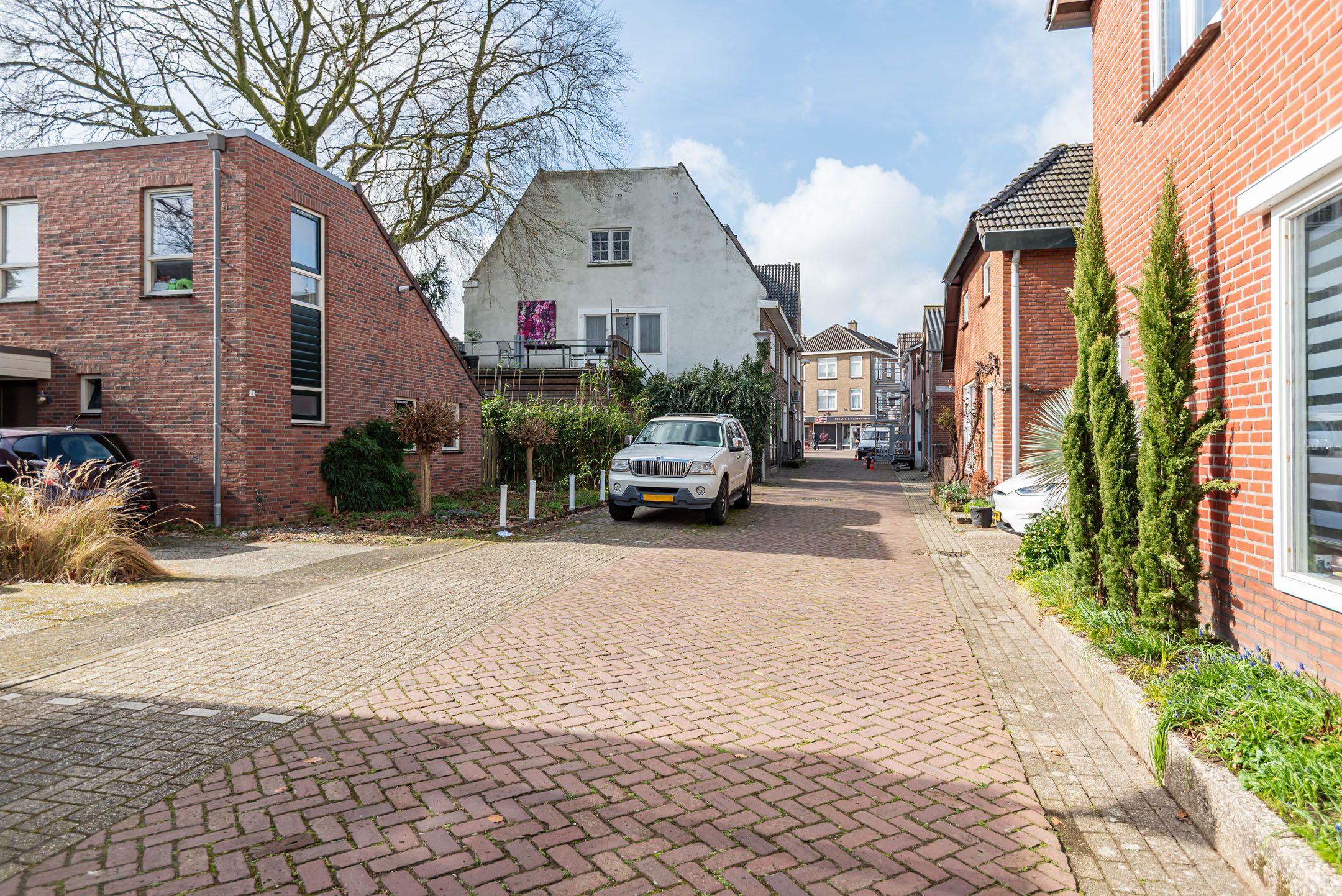 Photo 45 of Waterstraat 8